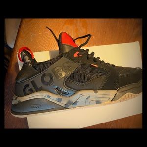 Globe Skateboarding Shoes NEW!